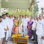 అంగరంగ వైభవంగా ఘనమైన కేక్ తో ఎండి గంట మధు కృష్ణ,చౌదరి,పుట్టినరోజు