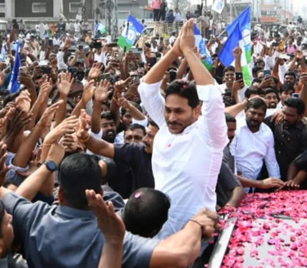 కూటమి పాలనలో ప్రజాస్వామ్యం ఖూనీ: కాకాణి పూజిత”**SPSR నెల్లూరు జిల్లా**తేది 21.08.2026**శ్రీ పొట్టి శ్రీరాములు నెల్లూరు జిల్లా, మనుబోలు మండలం,