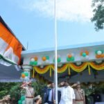 పన్ను వసూళ్లలో పురోగతికి రెవెన్యూ ఇన్‌స్పెక్టర్లకు ప్రశంసలు