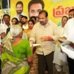 సంగంలో లారీ, ట్రాక్టర్ ఢీ.. భారీగా ట్రాఫిక్ జామ్.