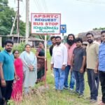 వైరల్ వీడియో.. మృతదేహంపై బంగారం వదల్లేదు