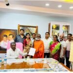 గుంటుపల్లి వెంకటేశ్వర్లు చౌదరి ఉత్తరక్రియల లో పాల్గొన్న తెలుగుదేశం పార్టీ జాతీయ ఉపాధ్యక్షులు