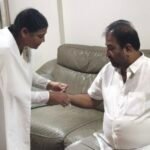 సోదరీమణుల ఆప్యాయతల మధ్య రక్షాబంధన్ వేడుకలు జరుపుకున్న మువ్వా విజయ్ బాబు.