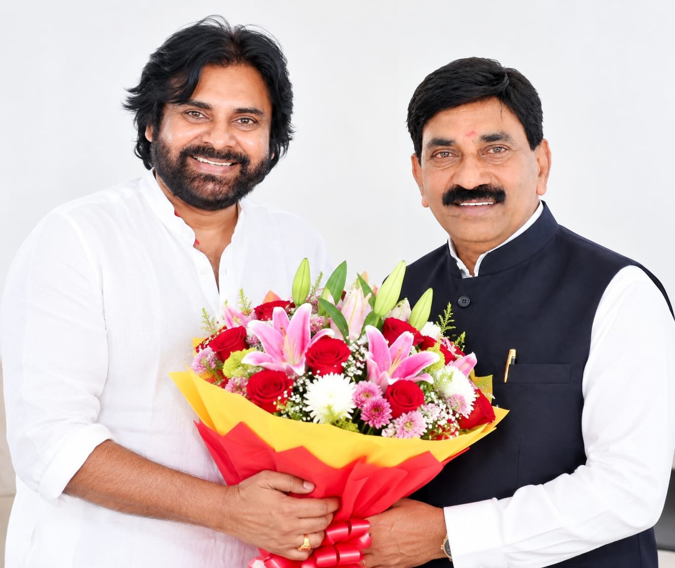 బి.జె.పి ఆధ్వర్యంలో సేవా సంకల్ప అభియాన్ కార్యక్రమంలో పాల్గొన్న బిజెపి నాయకులు.