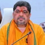 భూ ఆక్రమణలకు అడ్డూ అదుపూ లేదా?