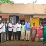 *సమాజంలో ఉపాధ్యాయుల పాత్ర ప్రశంసనీయం* * *టీడీపీ నాయకులు నల్లపరెడ్డి జగన్మోహన్ రెడ్డి*} { *పున్నమి న్యూస్ రిపోర్టర్ హరికృష్ణ సెప్టెంబర్ 5 కోట మండలం,* }