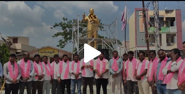 పిల్లల భవిష్యత్తుకు బలమైన పునాది.. ఏటికొప్పాక ఎంపీయూపీ స్కూల్‌లో ఎస్‌ఎంసీ ఏకగ్రీవం