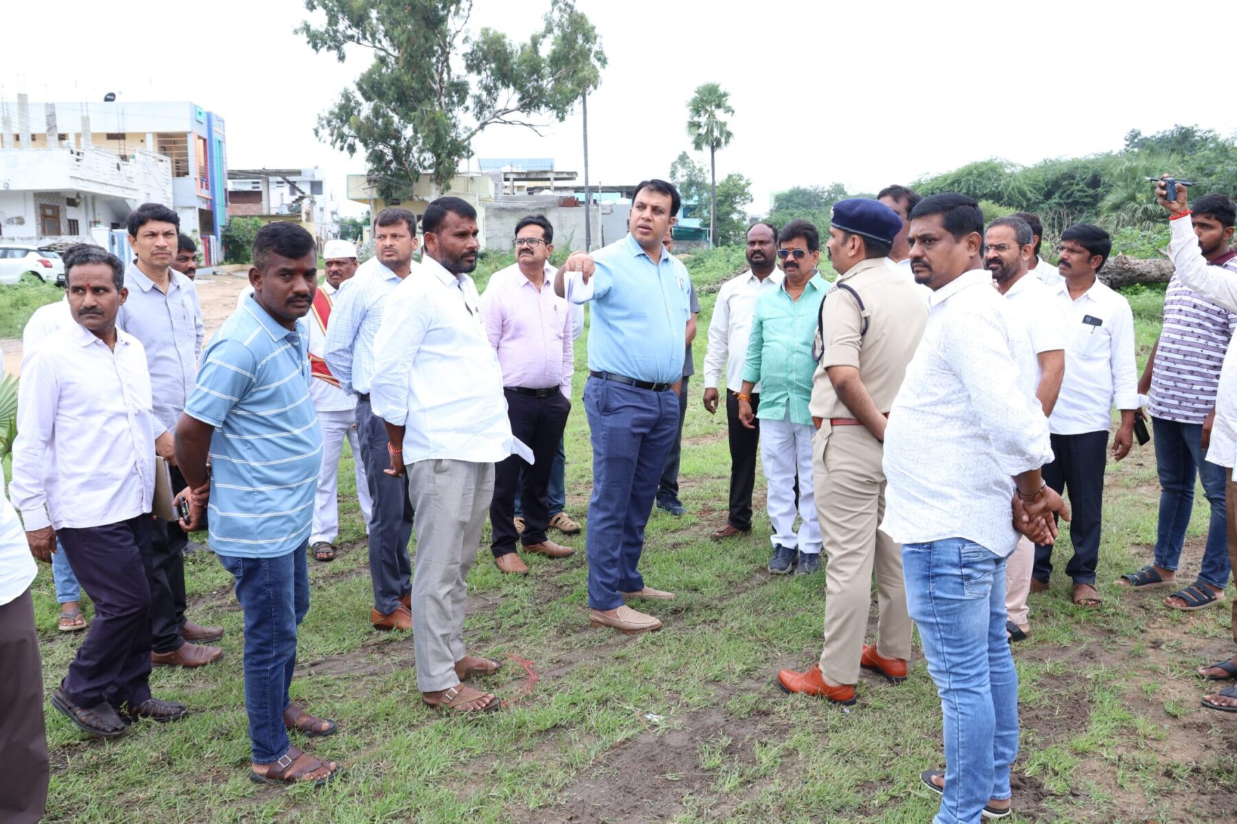 Lockdown arrangements should be made for Minister Ponguleti Srinivasa Reddy’s district visit: District Collector Sandeep Kumar Jha