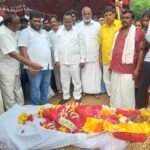 కూలి పెంపునకు కార్మికుల డిమాండ్