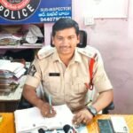 కడపలో అక్రమ నిర్మాణంపై మున్సిపల్ అధికారుల కొరడా అనుమతులు లేకుండా నిర్మిస్తున్న భవనం కూల్చివేత అదనపు కమిషనర్ రాకేష్ చంద్ర ఆధ్వర్యంలో చర్యలు