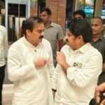 మంథనిలో నల్ల బ్యాడ్జీలతో ప్రభుత్వ ఉద్యోగుల నిరసన