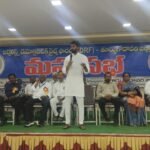 శ్రీ పద్మావతి అమ్మవారు బంగారు తిరుచ్చిపై శ్రీకృష్ణ ఆభయం