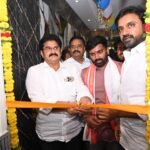 ఎమ్మెల్యేకు వ్యతిరేకంగా మౌన నిరసన.. పురుషోత్తపురంలో టీడీపీ శ్రేణుల ఆందోళన.!
