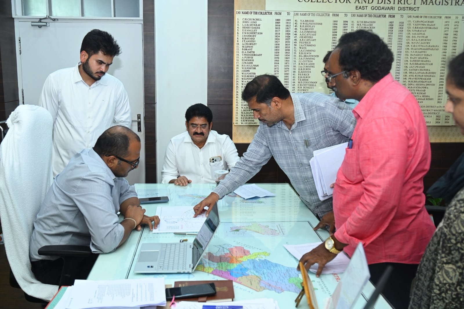 *దక్షిణేశ్వర్ కాళీమాత ఆలయం,బేలూరు మఠాన్ని సందర్శించిన ఎంపీ పురంధేశ్వరి*