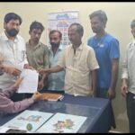 ఎమ్మెల్సీ వర్ల రామయ్య సన్మానించిన మైలవరం మండలం ఎమ్మార్పీఎస్సీ ఎం ఎస్ పి ఎం మాదిగ ఉద్యోగస్తుల సంఘం పున్నమి న్యూస్ ప్రతినిధి ఎన్టీఆర్ జిల్లా మైలవరం