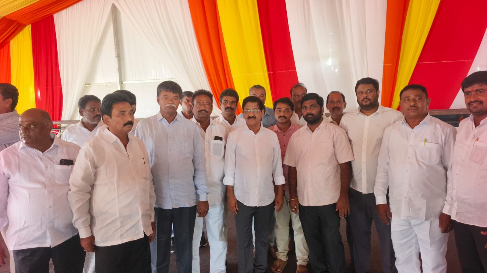 మున్నేరుపై తీగల వంతెనకు వేగంగా సాగుతున్న పనులు.. చివరి దసకి చేరిన నిర్మాణాపనులు