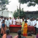 డివైడర్‌ను ఢీకొని కారులో మంటలు.. ఖమ్మం కి చెందిన ప్రముఖ వైద్యుడు సజీవ దహనం