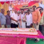 జూదం గుత్తురట్టు 6.76 లక్షల రూపాయలు సీజ్