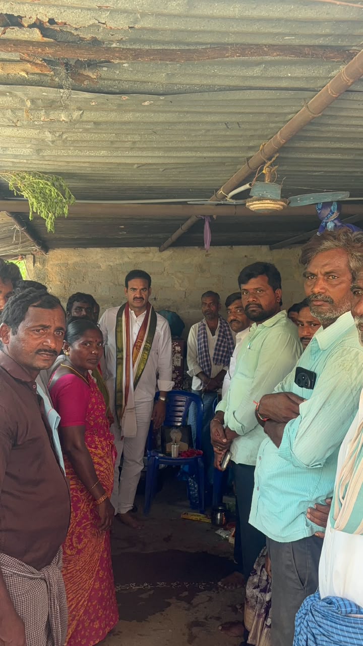 ரசாலா பிக்ஷாவின் குடும்பத்தை எம்எல்ஏ ராமச்சந்திர நாயக் சந்தித்தார்