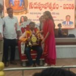 ఆరుగురికి హెడ్‌ కానిస్టేబుళ్లుగా పదోన్నతి.. డీఎస్పీ అభినందనలు
