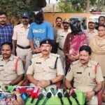 ఇసుక లారీల బీభత్సం.. వాసిలి వద్ద ప్రాణసంకటం!