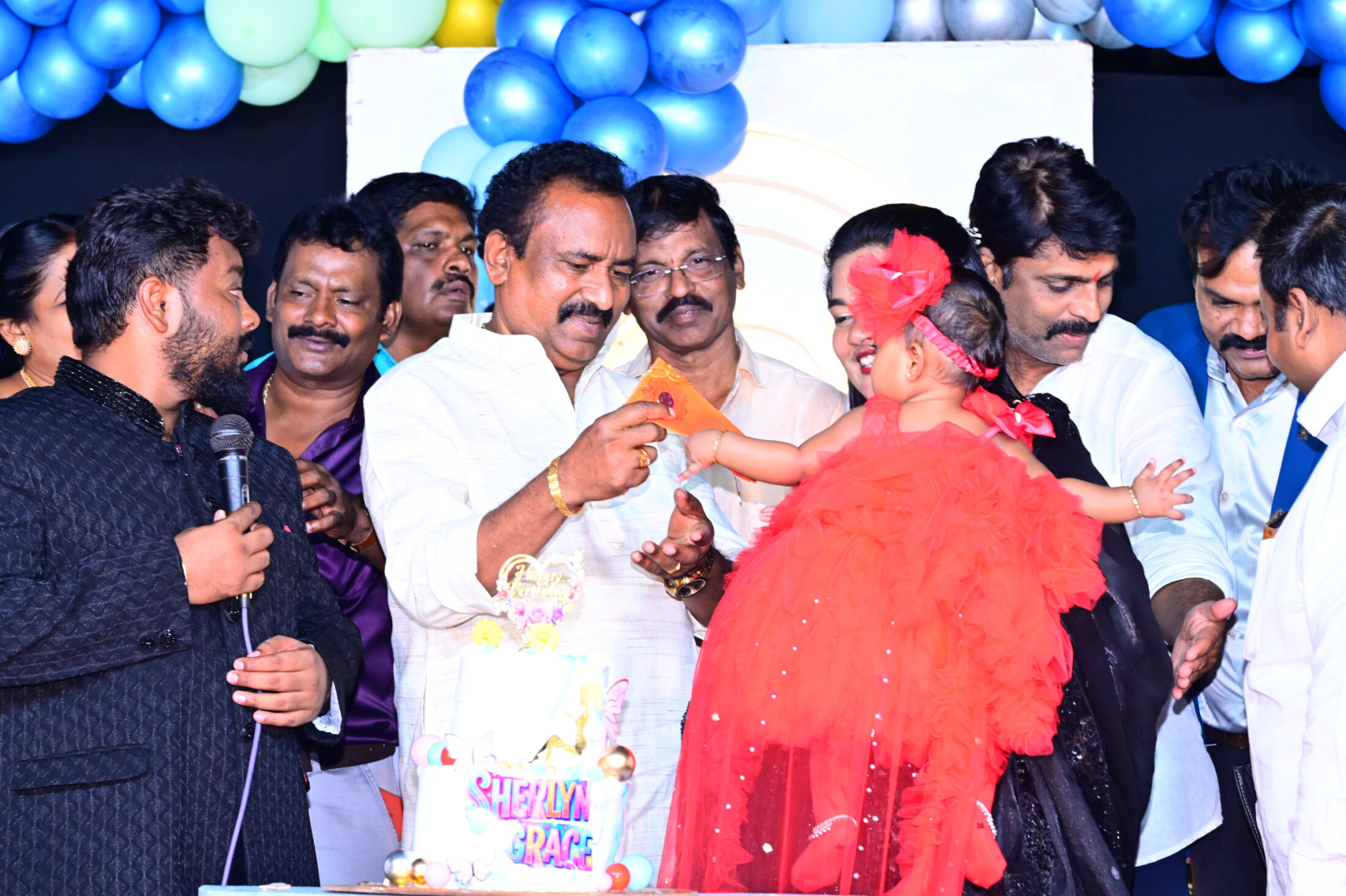 షర్లిన్ గ్రేస్ పుట్టినరోజు వేడుకల్లో ఎమ్మెల్యే గిడ్డి సత్యనారాయణ