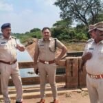 చెరువు కట్ట వద్ద నిమజ్జన ఏర్పాట్ల పరిశీలన: మున్సిపల్‌ కమిషనర్‌