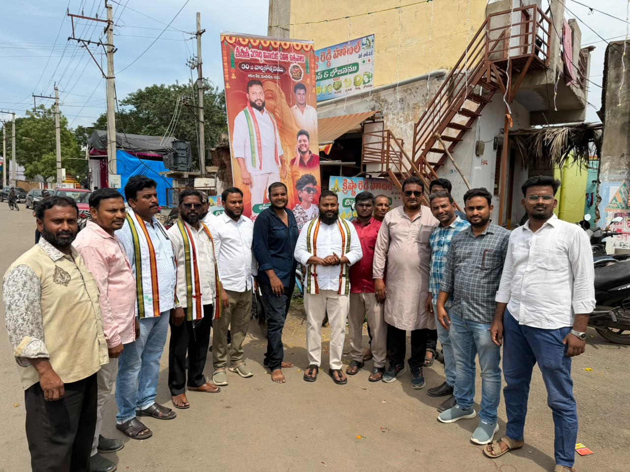 గణేష్ ఉత్సవాల్లో ఘనంగా అన్నదాన కార్యక్రమం పాల్గొన్న కాంగ్రెస్ కడప నగర అధ్యక్షులు సయ్యద్ గౌస్ పీర్