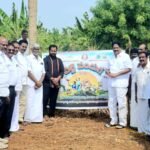 రైతులకు అందుబాటులో లేని ఉద్యాన శాఖ అధికారిపై చర్యలు తీసుకోవాలి