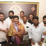 జీవీఎంసీ కమిషనర్ శ్రీ కేతన్ గార్గ్ గారిని మర్యాదపూర్వకంగా కలిసిన జనసేన పార్టీ ఉమ్మడి విశాఖపట్నం రూరల్ జిల్లా అధ్యక్షులు పెందుర్తి నియోజకవర్గం శాసనసభ సభ్యులు శ్రీ పంచకర్ల రమేష్ బాబు గారు*