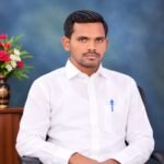 కాకర్ల సురేష్‌ జన్మదినం సందర్భంగా ప్రత్యేక పూజలు గోత్రనామాలతో వెంకటేశ్వర స్వామివారికి అర్చనలు
