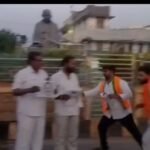 కుప్పారెడ్డిపాలెం దాబా వద్ద రోడ్డుపై మట్టి మేటలు