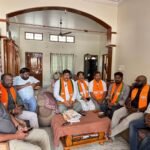 బల్మూరులో భాజపా నాయకుల అరెస్టు ఫీజు బకాయిలపై ధర్నాకు ముందే అదుపులోకి