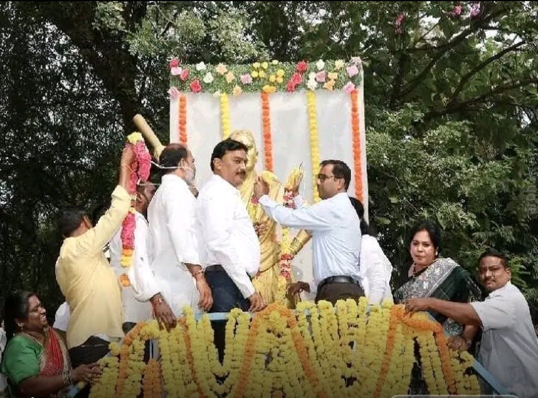 రామరాజులంక బాడవ పల్లిపాలెంలో ఎమ్మెల్యే దేవ వరప్రసాద్ పర్యటన