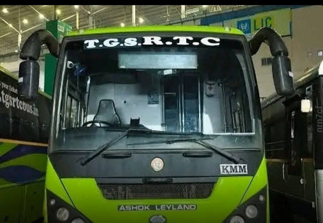 శ్రీకాశీ విశ్వేశ్వర స్వామి ఆలయంలో ఘనంగా ప్రసాద వితరణ