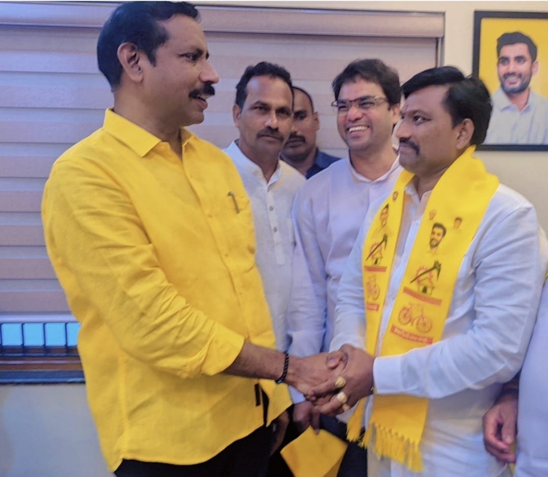 మున్సిపాలిటీ ఎన్నికల సన్నద్ధతను ఉద్దేశించి, రాజంపేట పార్లమెంట్ పర్యవేక్షకులు శ్రీ దేవ వర ప్రసాద్ గారు మరియు పార్లమెంట్ కమిటీ సభ్యులు పుంగనూరుకు విచ్చేయనున్నారు.