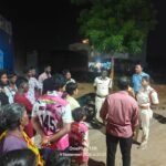 గౌరవ జిల్లా ఎస్.పి. L.సుబ్బారాయుడు గారి ఆదేశాల మేరకు, ఈరోజు శ్రీకాళహస్తి డి.ఎస్.పి. గారి అధ్యక్షతన, సి.ఐ. బి.ఎన్. కండ్రిగ మరియు ఎస్.ఐ. బి.ఎన్. కండ్రిగ గారి ఆధ్వర్యంలో బి.ఎన్. కండ్రిగ పోలీస్ స్టేషన్ నందు మండలంలోని అన్ని గ్రామాలకు చెందిన గ్రామ పెద్దలు, వినాయక ఉత్సవ కమిటీ సభ్యులు, యువత, విద్యార్థులు మరియు ప్రజలతో విస్తృత స్థాయి అవగాహన సమావేశం నిర్వహించడం జరిగింది.
