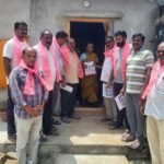 దొరవారిసత్రం మండలం మావిళ్లపాడు ధాబా వద్ద రోడ్డుపై మట్టి దిబ్బలు – వాహనదారులకు తప్పని ప్రమాదాలు*