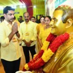మహా సహస్రావధాని బ్రహ్మశ్రీ గరికపాటి నరసింహారావు గారితో