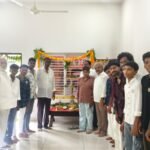 వినాయక మాలధారులపై ఆంక్షలు.. బిజెపి నేతలు హిందూ సంఘాల ఆందోళనతో దిగొచ్చిన హార్వెస్ట్ యాజమాన్యం