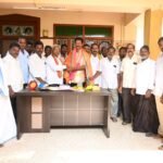 గణేష్ మండపాల వద్ద డ్రగ్స్‌పై పోలీసుల అవగాహన.. ఉత్సవాలు, నిమజ్జనం ప్రశాంతంగా జరిగేందుకు పోలీసులకు సహకరించాలి: SHO శంకరయ్య