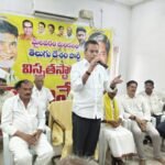 బిక్కవోలు లక్ష్మీ గణపతికి 150 కేజీల లడ్డూ సమర్పణ