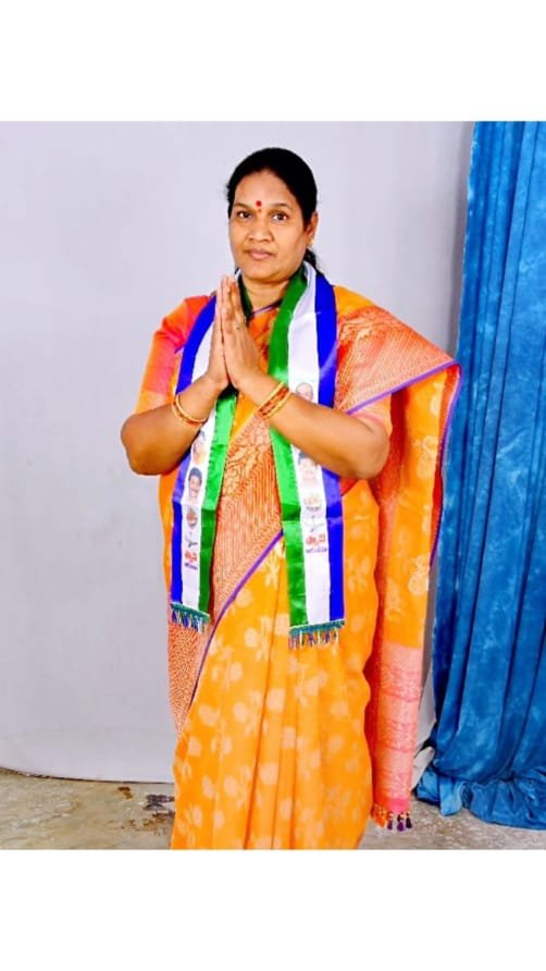 కాకినాడ జిల్లా ఏలేశ్వరం మండలం ఏలేశ్వరం నుండి అప్పన్నపాలెం వెళ్లే ప్రధాన రహదారి వంతెన