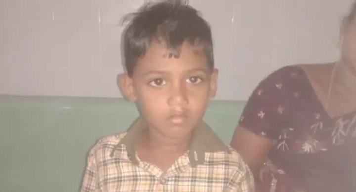 నూనెపల్లి అండర్‌గ్రౌండ్‌ బ్రిడ్జికి దీక్షలు