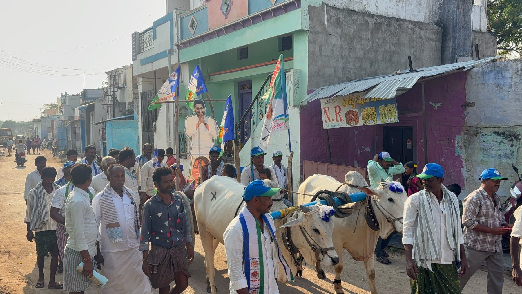 ఎంపిటిసి. అభ్యర్థి పి. రామాంజనేయులు జోరుగా ప్రచారం