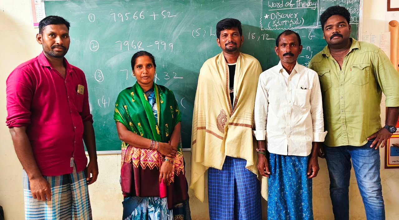 లక్కిరెడ్డి అనిమిరెడ్డి గారిని అమెరికాలో రాష్ట్రంలో నివాసంలో మర్యాదపూర్వకంగా కలిసి ఆరోగ్యం గురించి తెలుసుకున్న రాంభూపాల్ రెడ్డి గారు