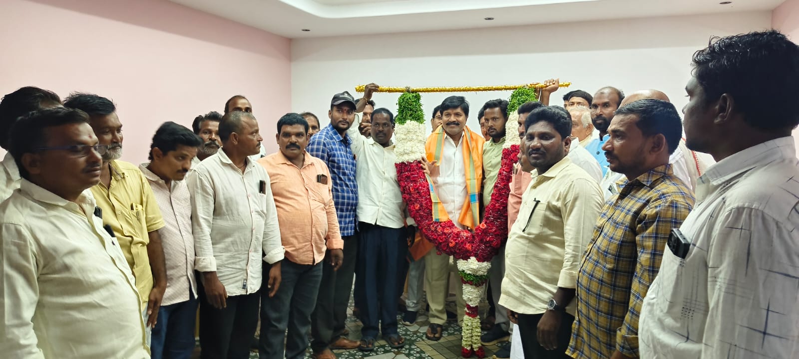 మన్నెమాల సుకుమార్‌రెడ్డిగారిని మర్యాదపూర్వకంగా కలిసిన దగదర్తి మండల జనసేన శ్రేణులు