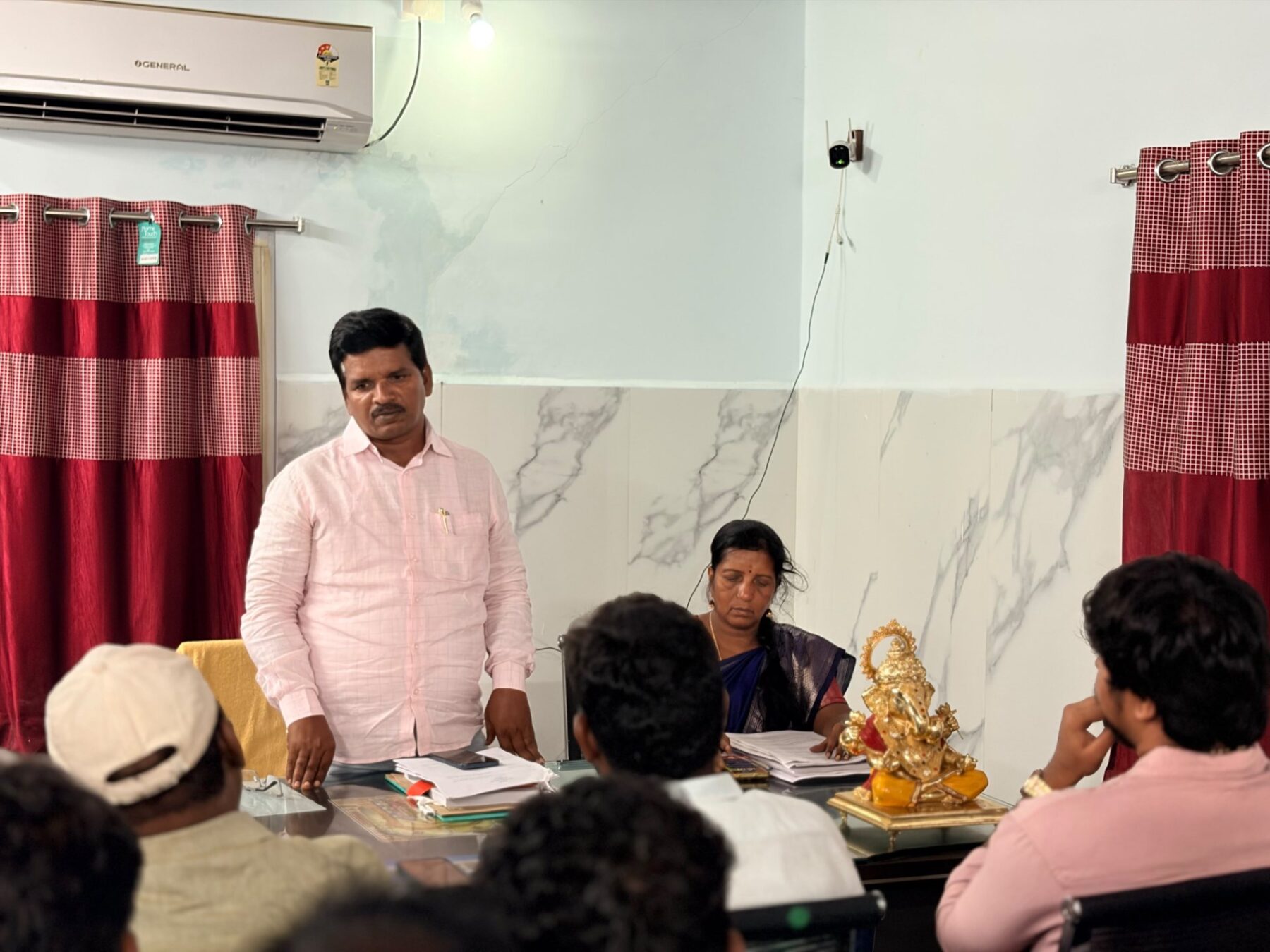 ఎన్నికల విధులను బాధ్యతగా నిర్వహించాలి..రిటర్నింగ్ అధికారి సి.హెచ్. నాగరాజు