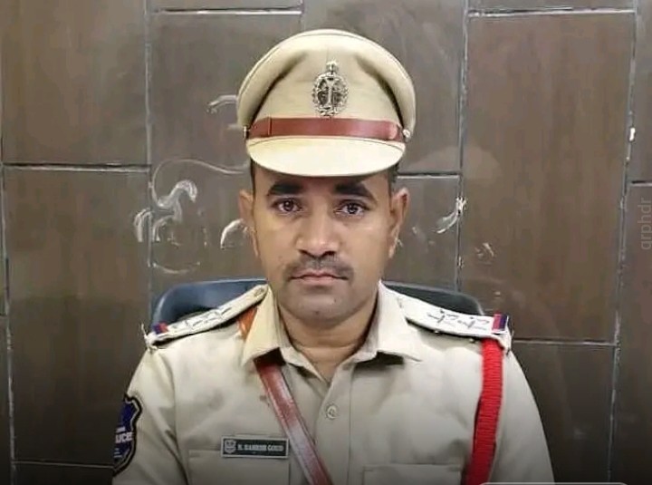 ఉద్యోగం పేరుతో మోసం ఏజెంట్ పై కేసు