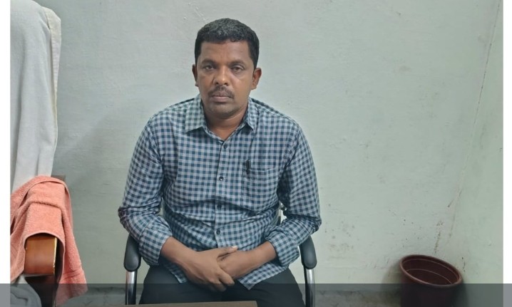 వేములవాడ తాసిల్దార్ కార్యాలయంలో ఏసీబీ సోదాలు